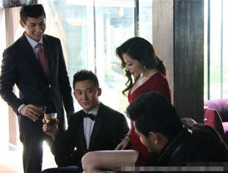 杨幂谈潜规则_娱乐圈耿直_娱乐圈潜规则 内幕