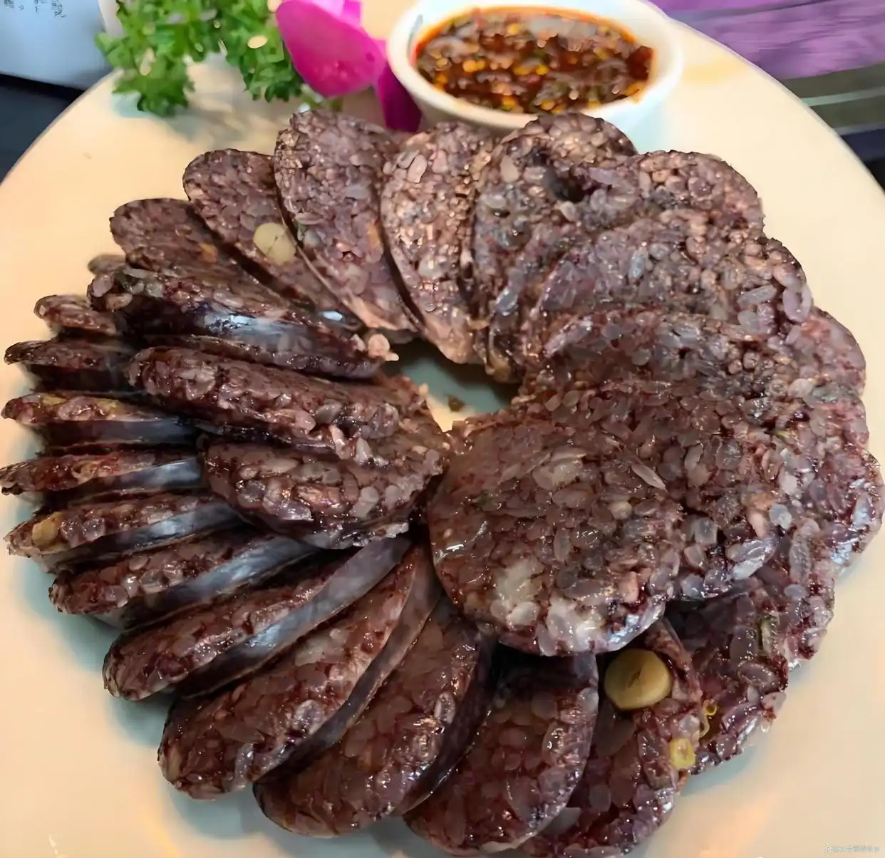 柳州螺蛳粉特色做法_网红寿司黑暗料理是什么,_广西黑暗料理推荐